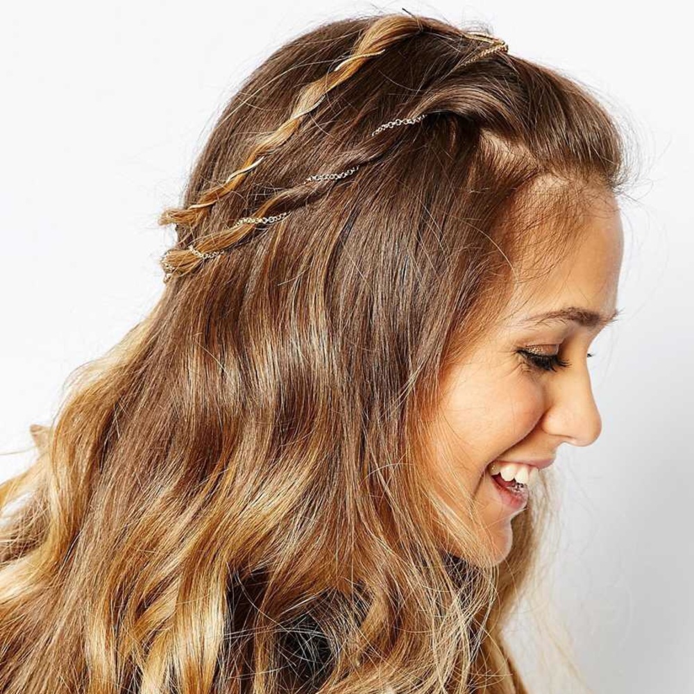 Designsix gold hair embellishment